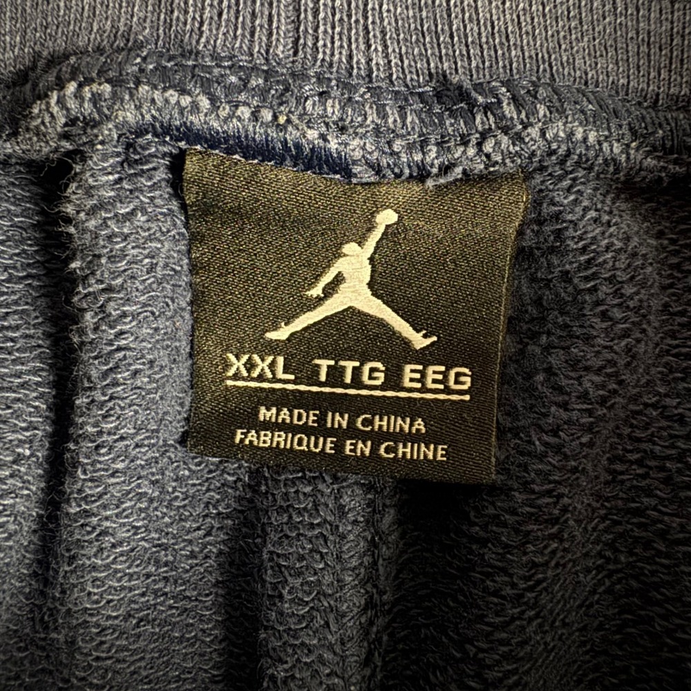 Jordan Mens Blue Fleece Shorts Jumpman Logo XXL Snap Pockets Gray Trim - Picture 3 of 7